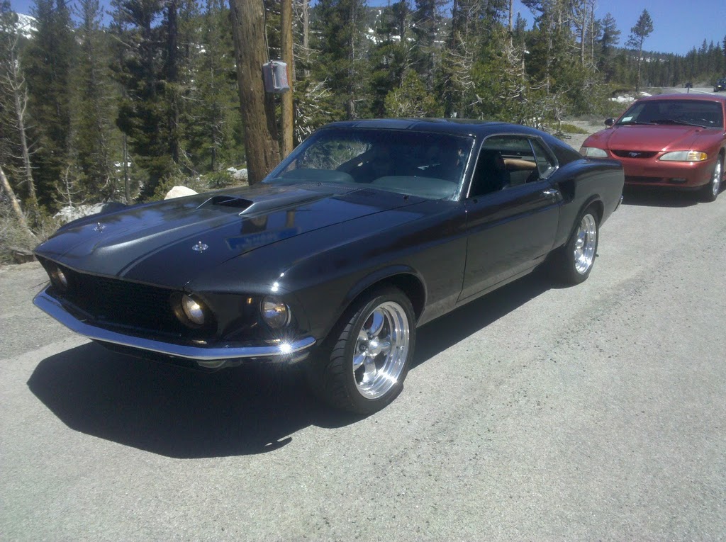 Stang photos of all year mustangs 1969 69 70 1970 2005 GTR